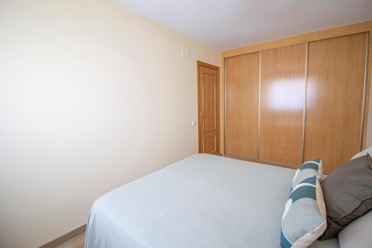 Aqua - Apartamento A 250M Playa Ла-Пинеда Экстерьер фото