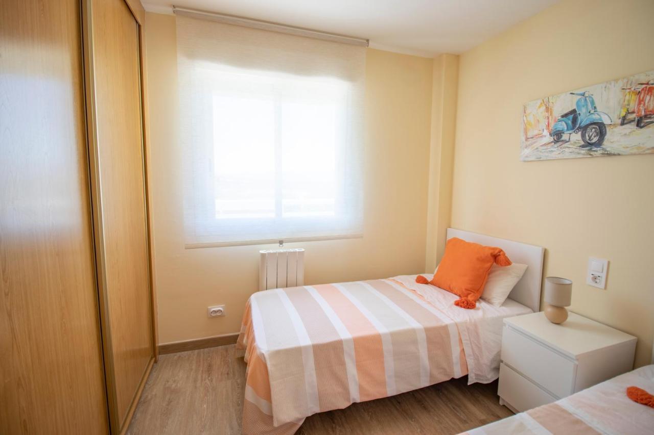 Aqua - Apartamento A 250M Playa Ла-Пинеда Экстерьер фото