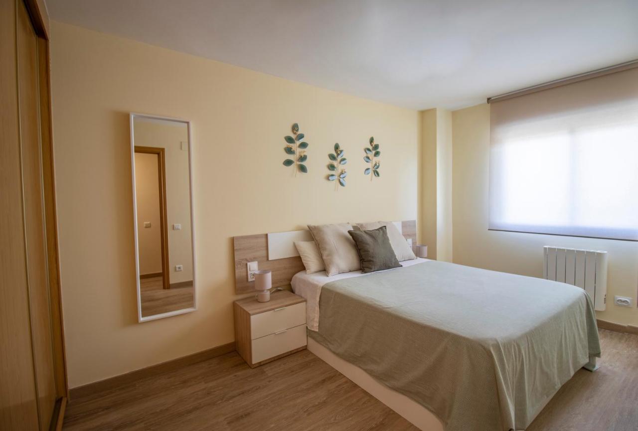 Aqua - Apartamento A 250M Playa Ла-Пинеда Экстерьер фото