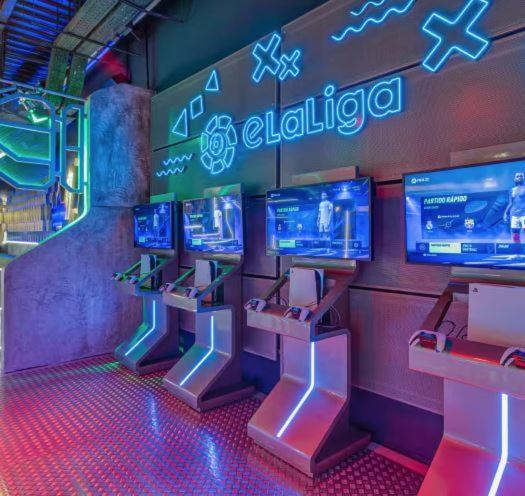 Aqua - Apartamento A 250M Playa Ла-Пинеда Экстерьер фото